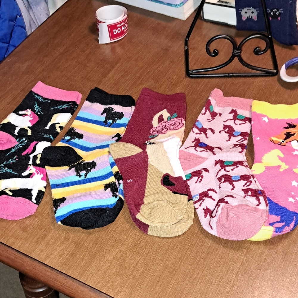 Girls' Assorted Horse & Unicorn Ankle Socks - Multi Color Pack